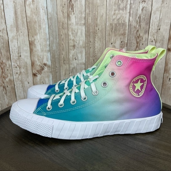 Converse CTAS Hi Top Barely Volt Fade Sneaker Size 11.5 Men - Picture 4 of 9